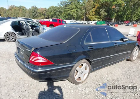 2006 Mercedes-Benz S 500 4Matic z USA, uszkodzony, nr VIN WDBNG84J66A472496